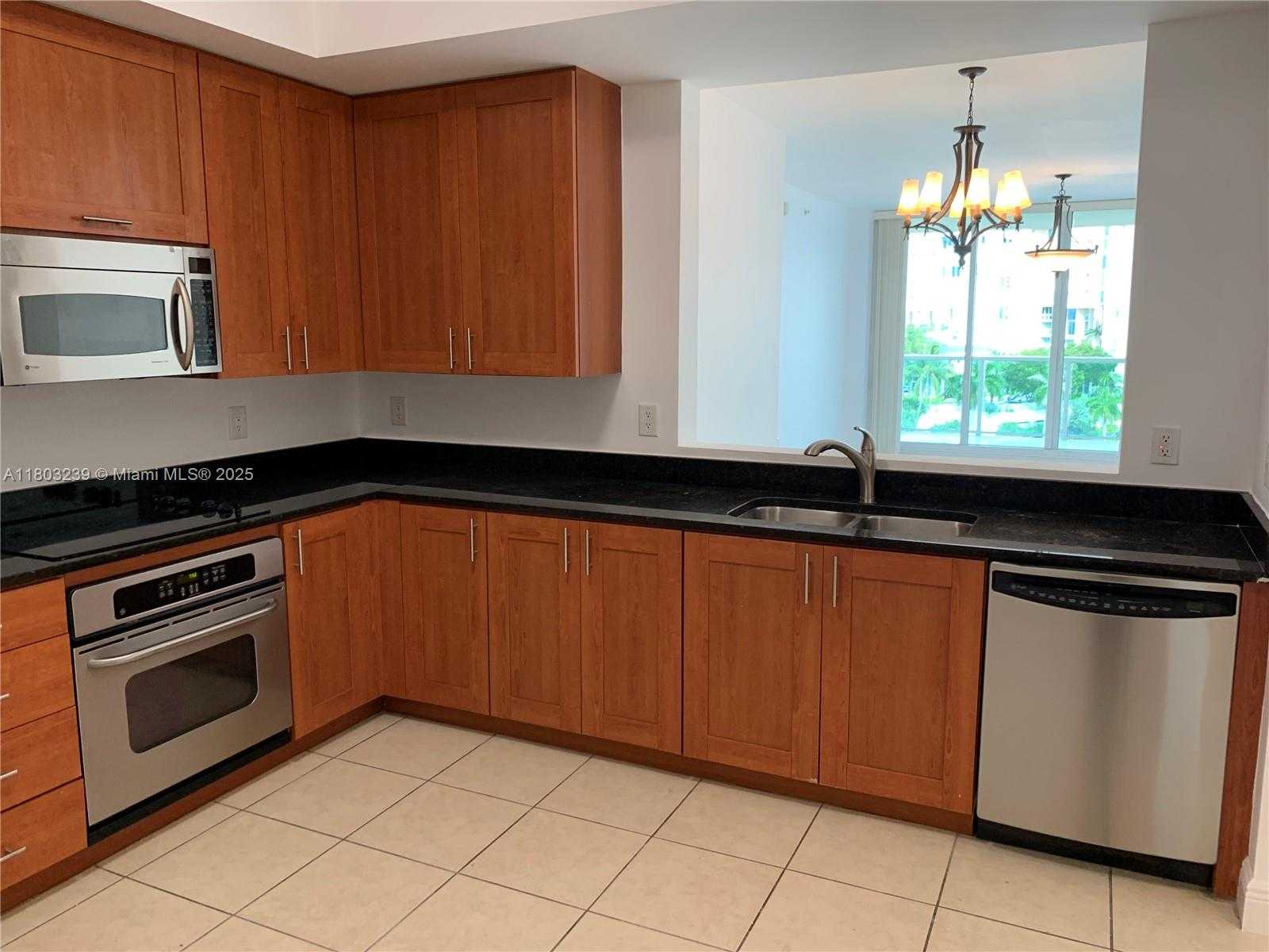 Small Image of 3340 NORTH EAST 190TH ST #605, Aventura Number 5