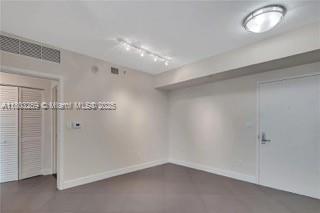Small Image of 335 SOUTH BISCAYNE BLVD #2308, Miami Number 5