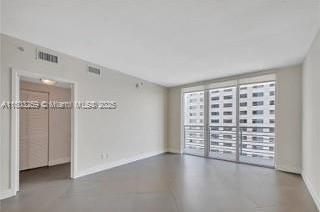 Small Image of 335 SOUTH BISCAYNE BLVD #2308, Miami Number 6