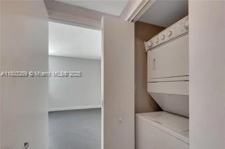 Small Image of 335 SOUTH BISCAYNE BLVD #2308, Miami Number 8