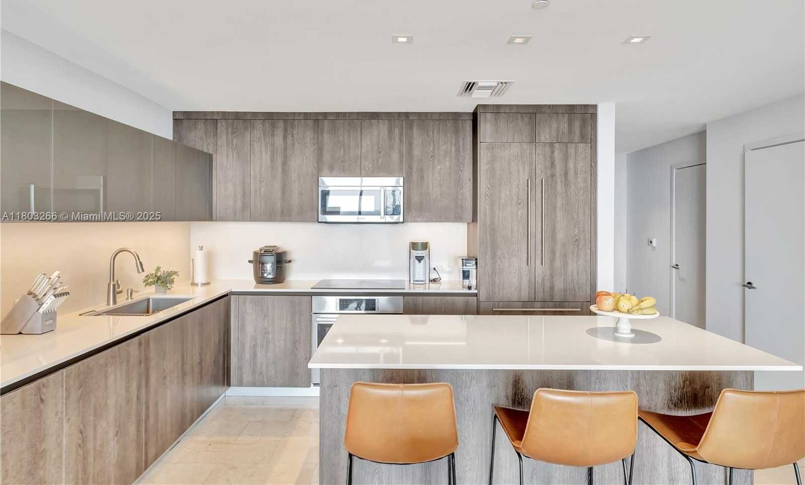 Small Image of 88 SOUTH WEST 7TH ST #3604, Miami Number 19