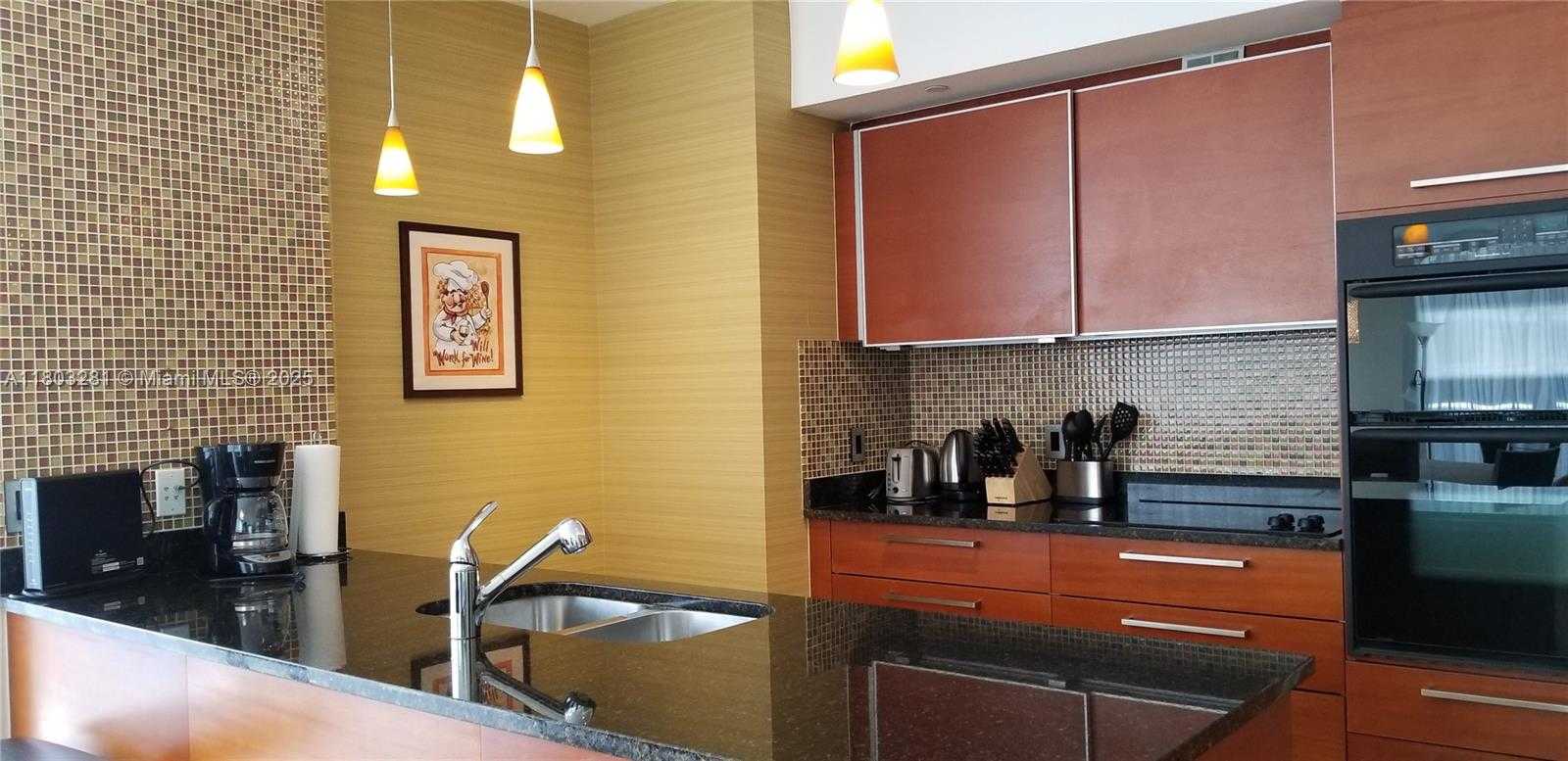 Small Image of 1830 SOUTH OCEAN DR #2306, Hallandale Beach Number 6