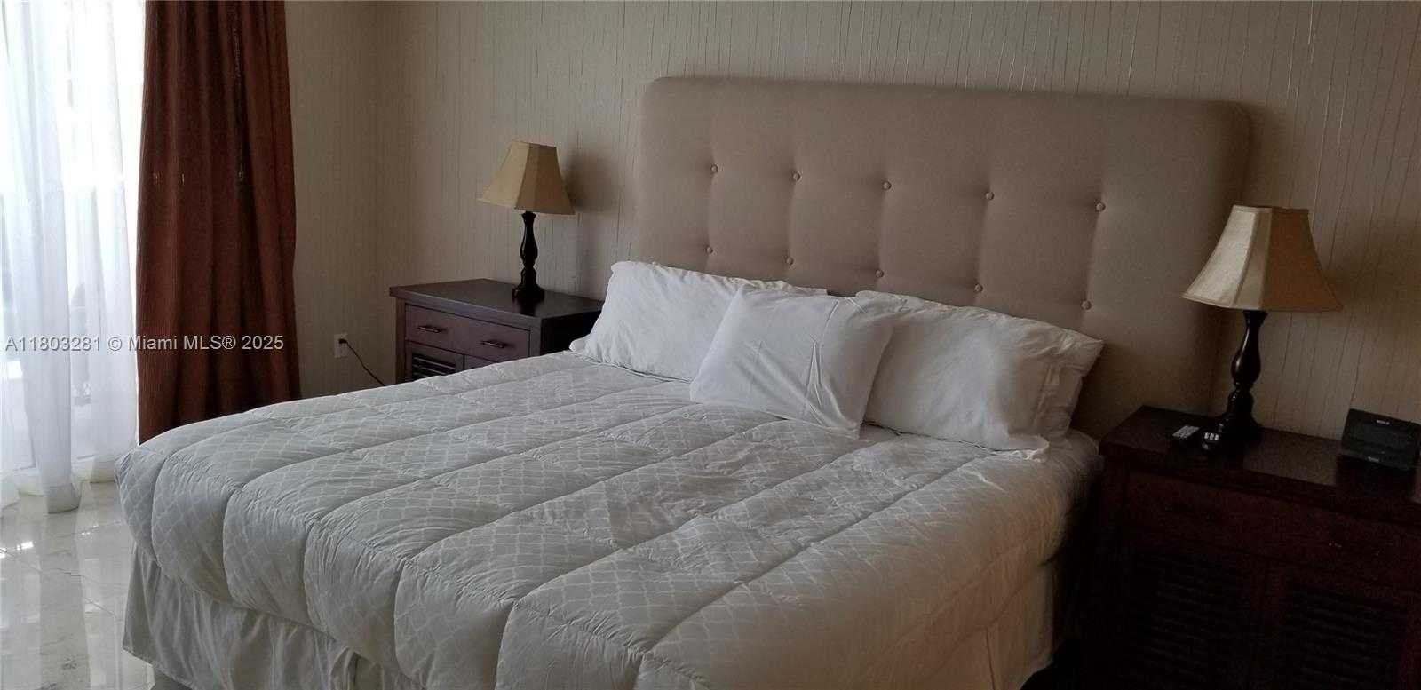 Small Image of 1830 SOUTH OCEAN DR #2306, Hallandale Beach Number 8