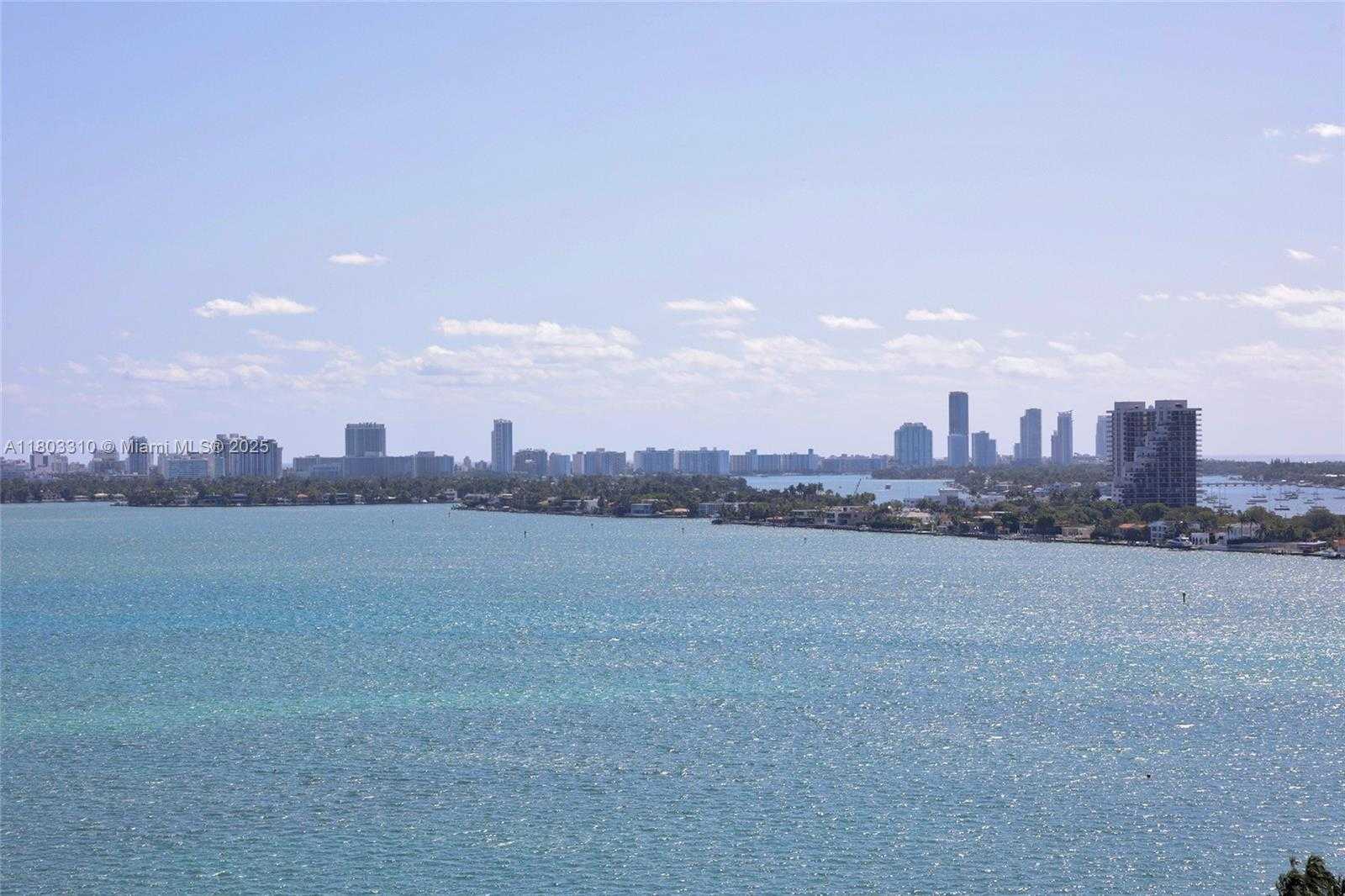 Small Image of 2020 NORTH BAYSHORE DR #1604, Miami Number 2
