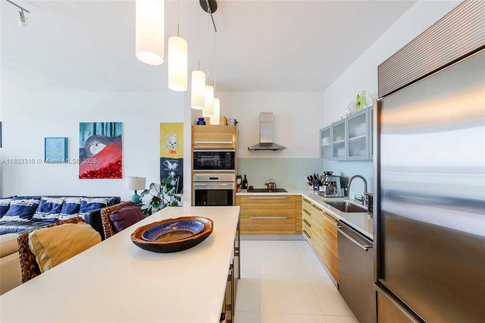 Small Image of 2020 NORTH BAYSHORE DR #1604, Miami Number 20