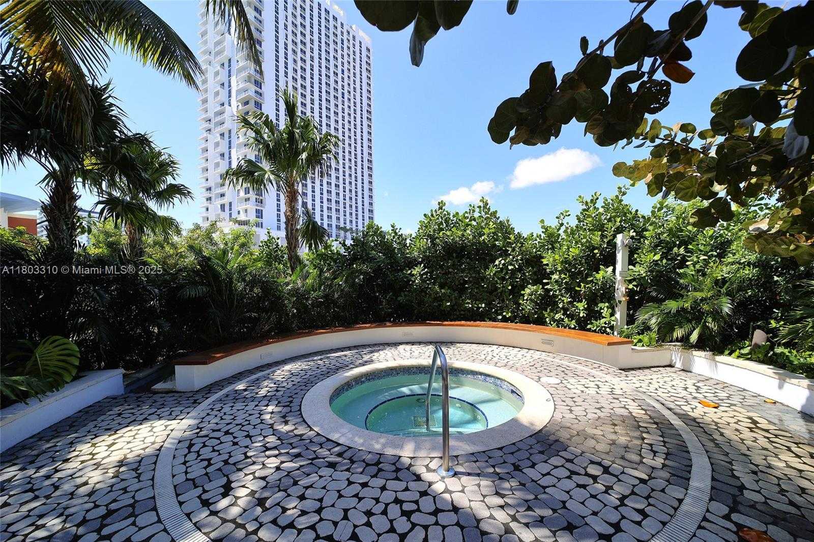 Small Image of 2020 NORTH BAYSHORE DR #1604, Miami Number 47