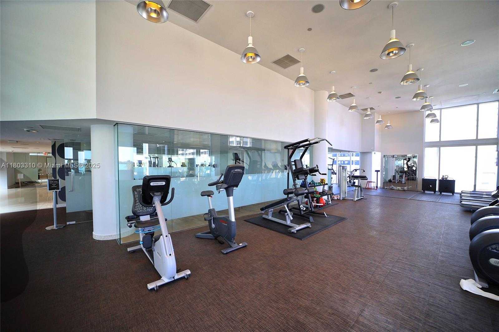 Small Image of 2020 NORTH BAYSHORE DR #1604, Miami Number 53