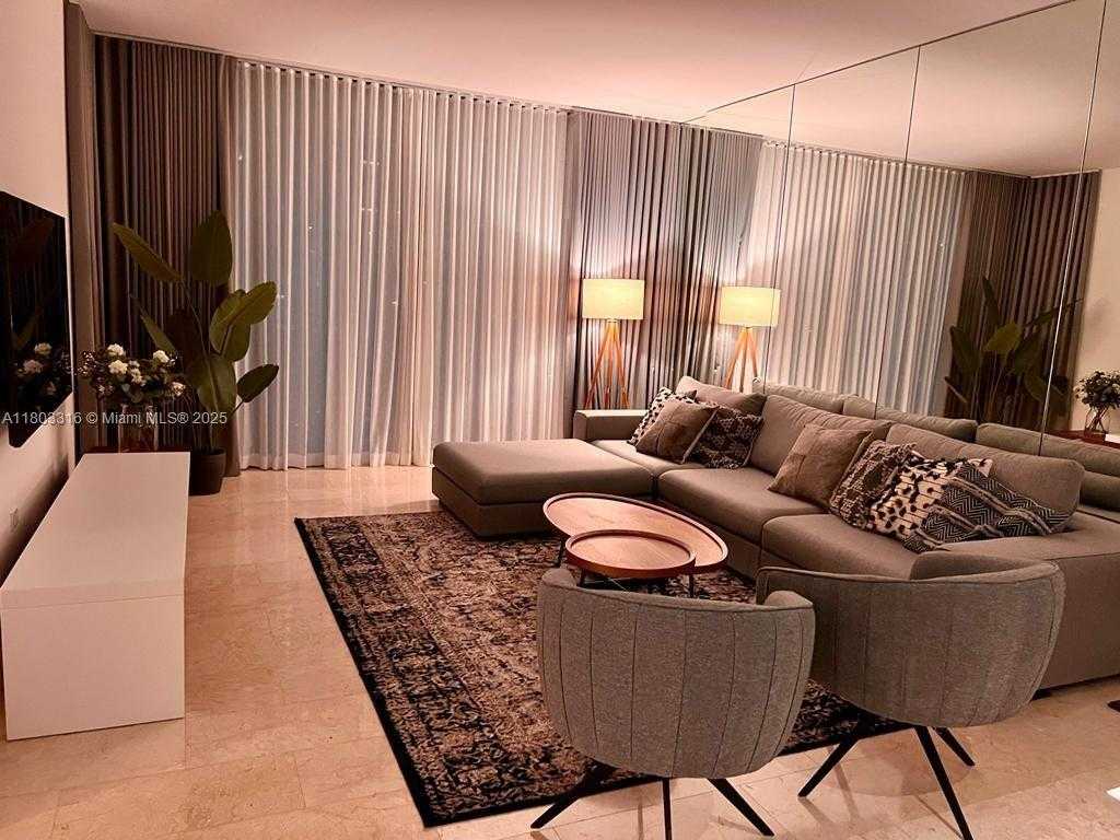 Small Image of 88 SOUTH WEST 7TH ST #808, Miami Number 10