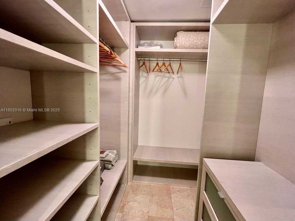 Small Image of 88 SOUTH WEST 7TH ST #808, Miami Number 20