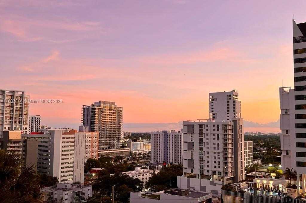 Small Image of 88 SOUTH WEST 7TH ST #808, Miami Number 25