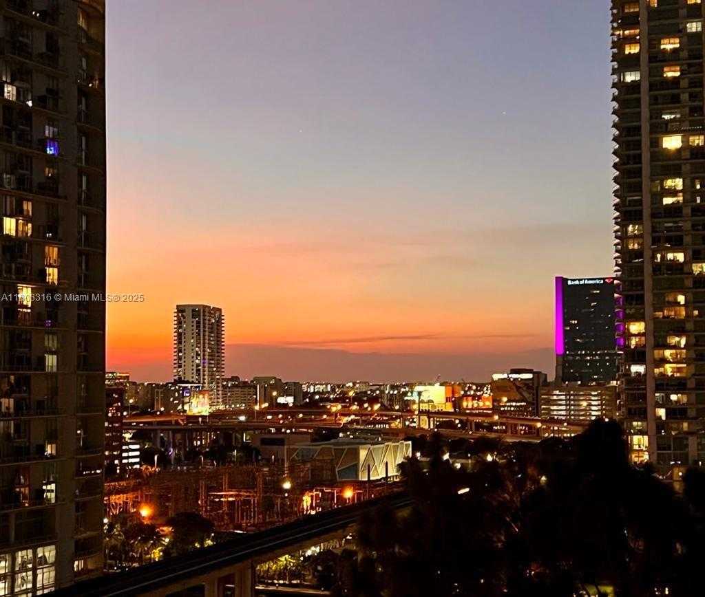 Small Image of 88 SOUTH WEST 7TH ST #808, Miami Number 26