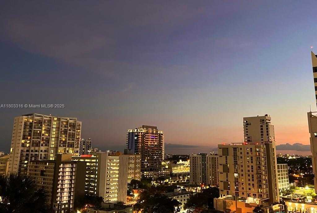 Small Image of 88 SOUTH WEST 7TH ST #808, Miami Number 27