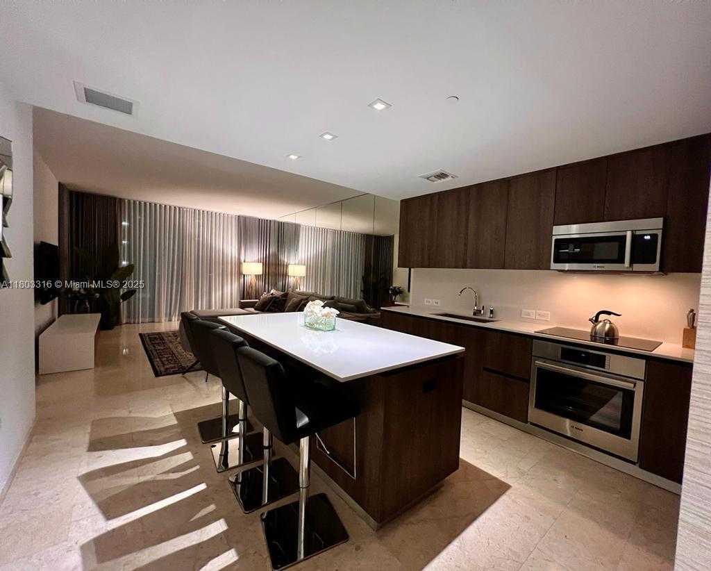 Small Image of 88 SOUTH WEST 7TH ST #808, Miami Number 5