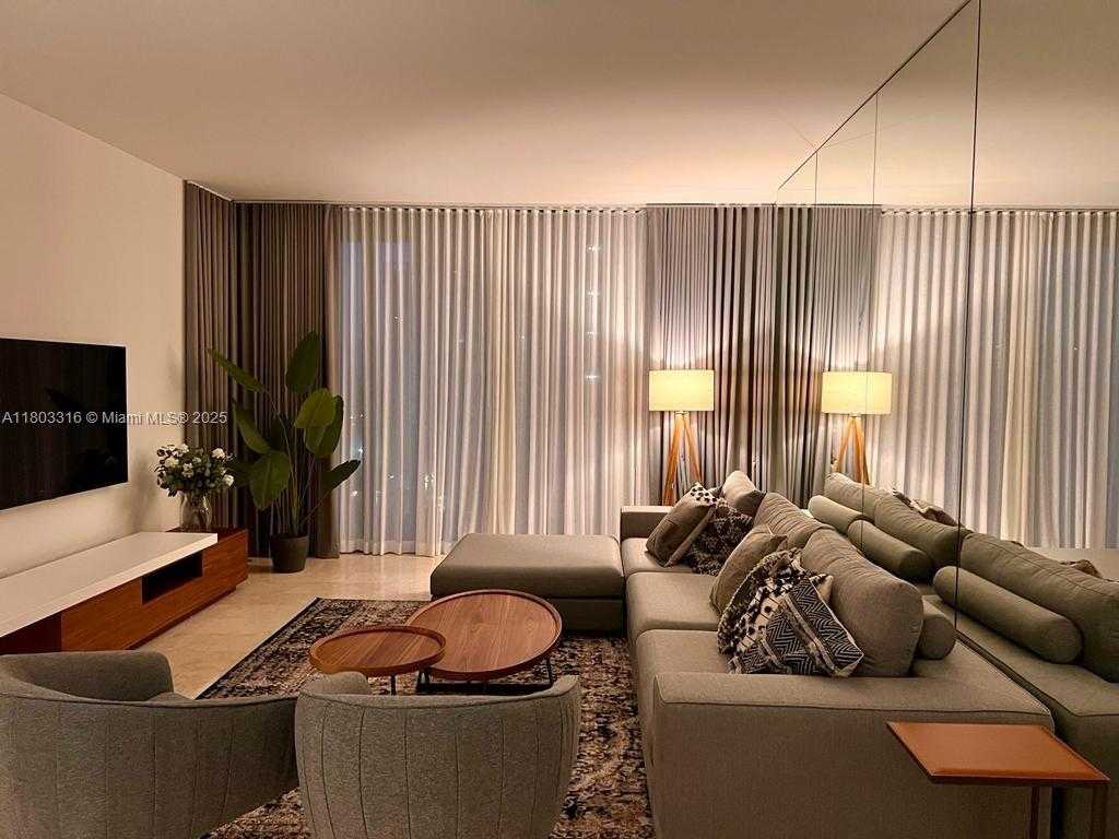 Small Image of 88 SOUTH WEST 7TH ST #808, Miami Number 9