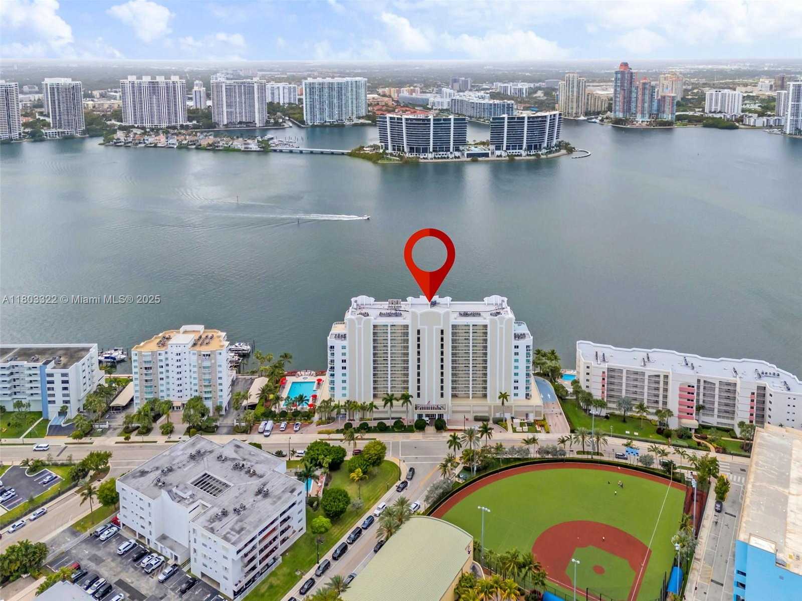 Small Image of 18100 NORTH BAY RD #404, Sunny Isles Beach Number 28