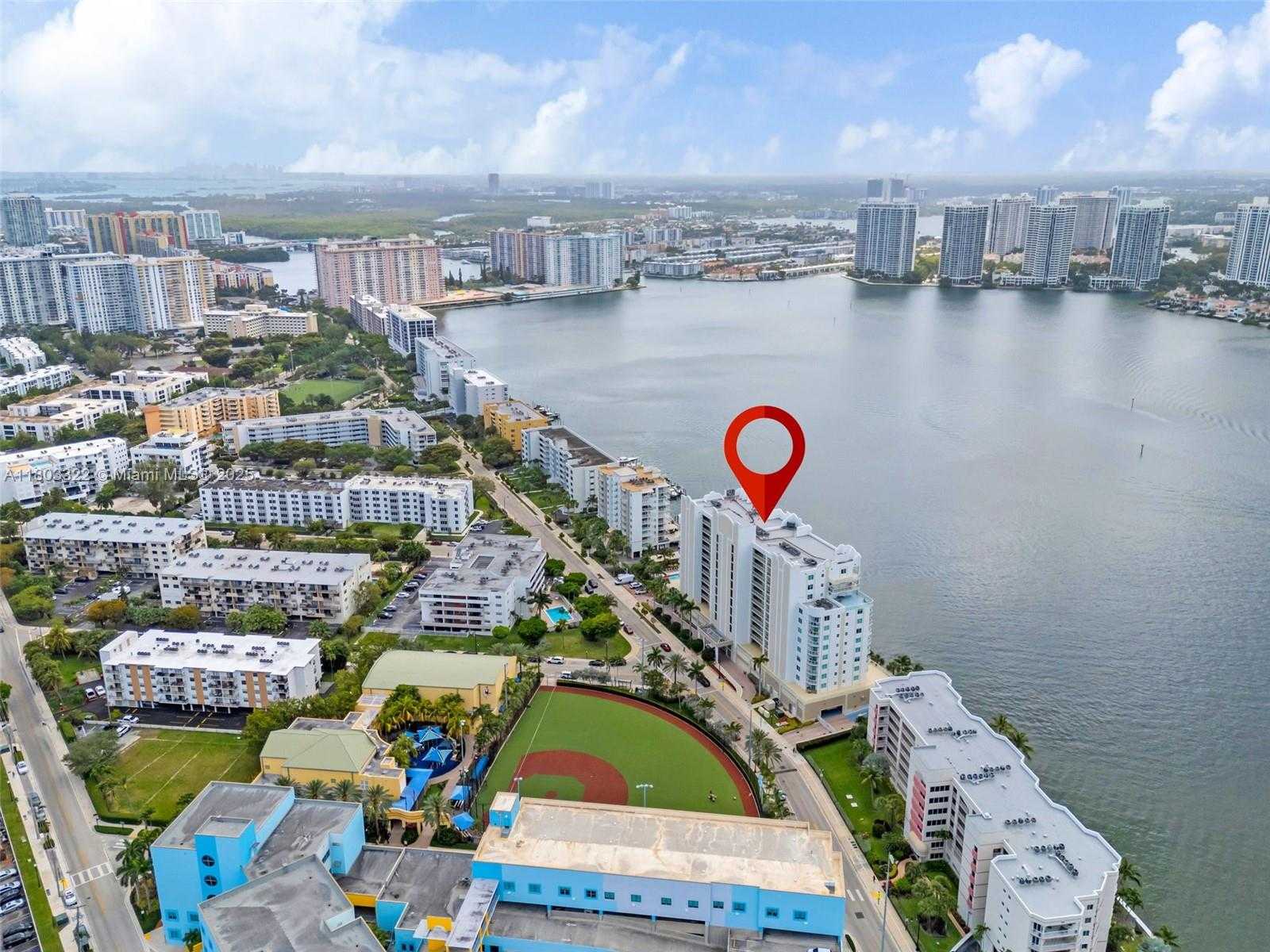 Small Image of 18100 NORTH BAY RD #404, Sunny Isles Beach Number 29