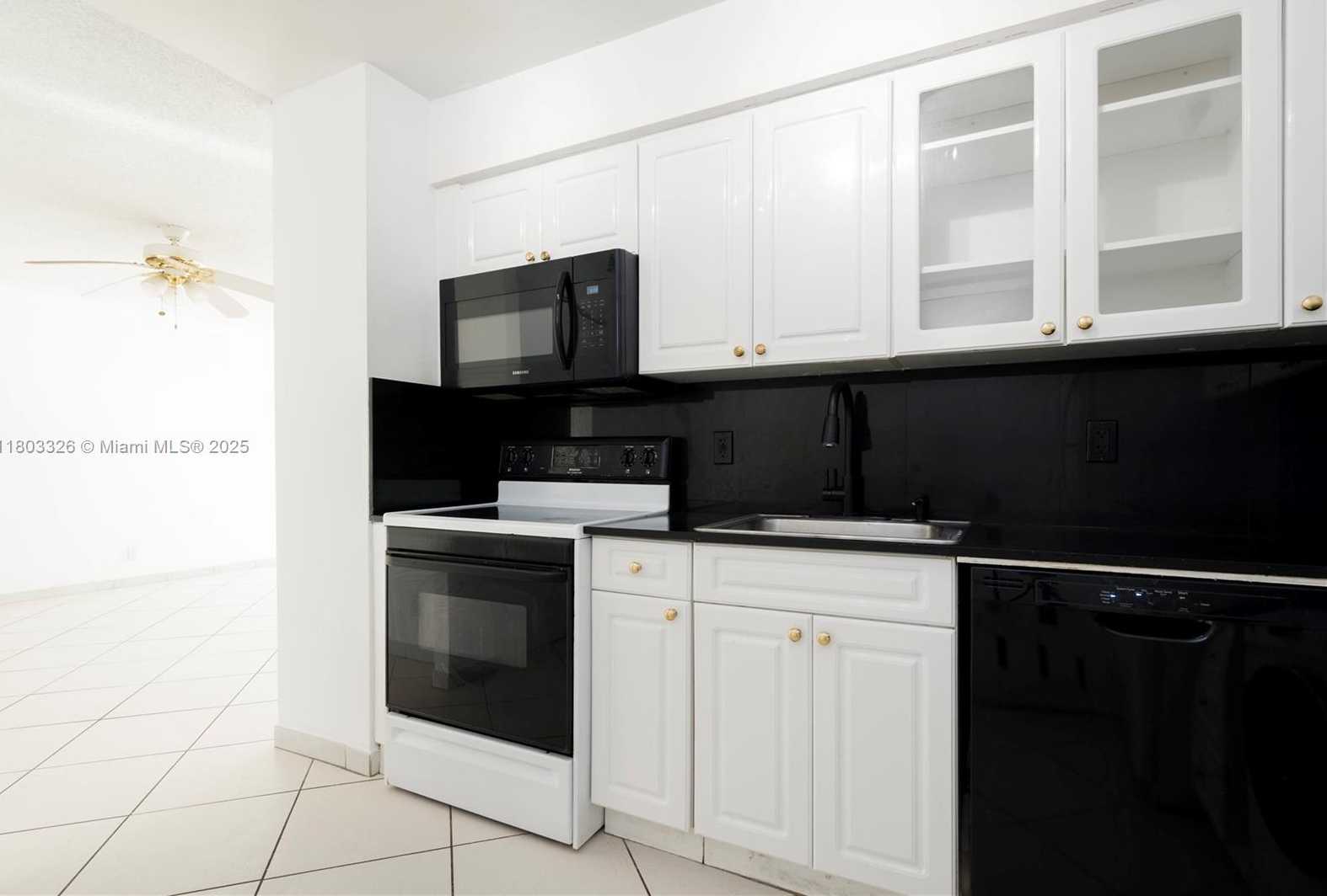Small Image of 6770 INDIAN CREEK DR #4P, Miami Beach Number 10
