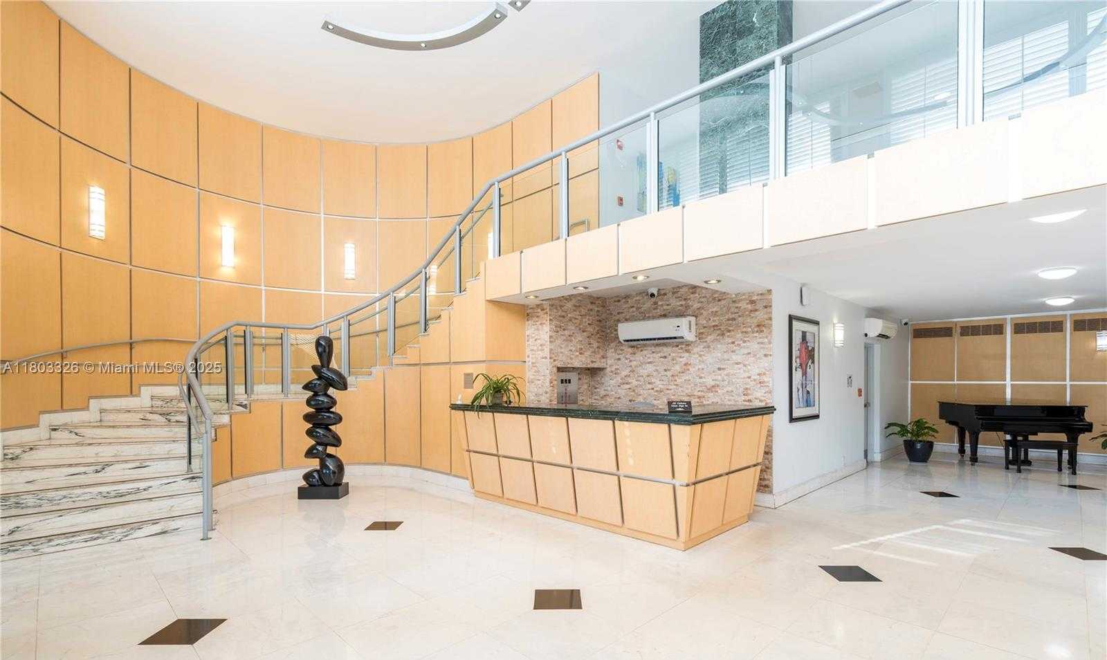 Small Image of 6770 INDIAN CREEK DR #4P, Miami Beach Number 17