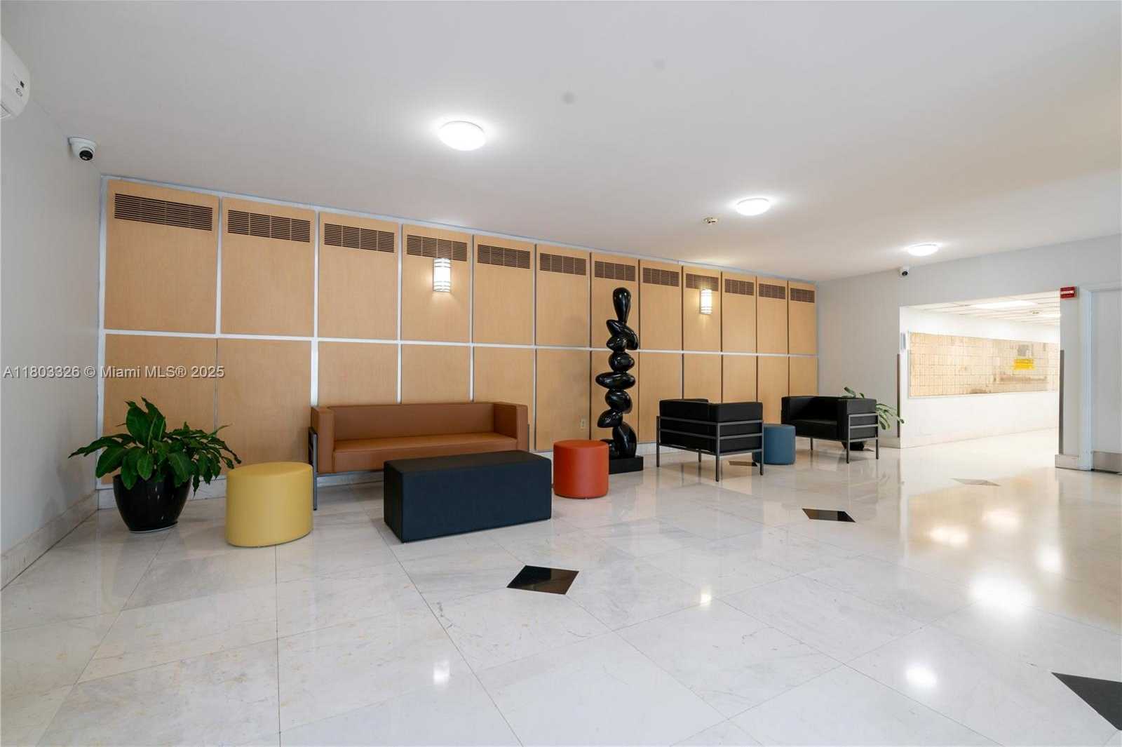 Small Image of 6770 INDIAN CREEK DR #4P, Miami Beach Number 5