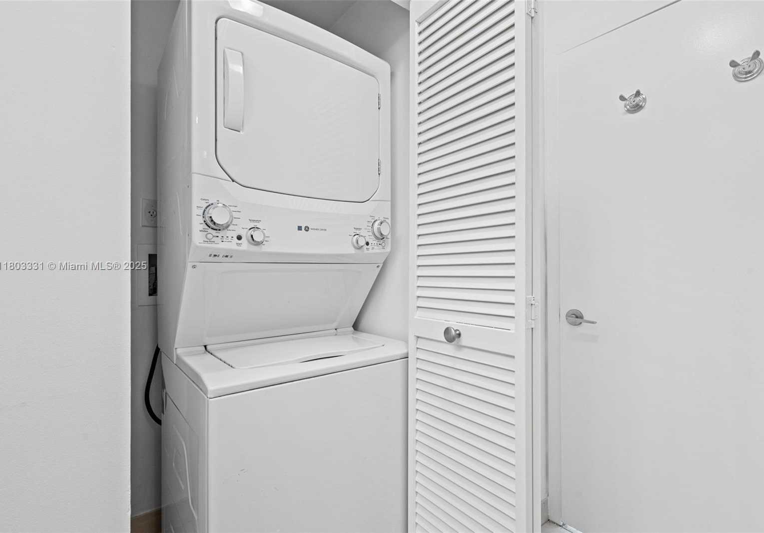 Small Image of 1111 SOUTH WEST 1ST AVE #3017-N, Miami Number 26