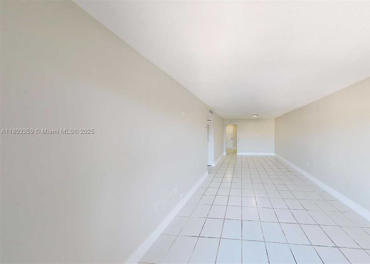 Small Image of 677 SOUTH WEST 9TH AVE #309, Miami Number 2