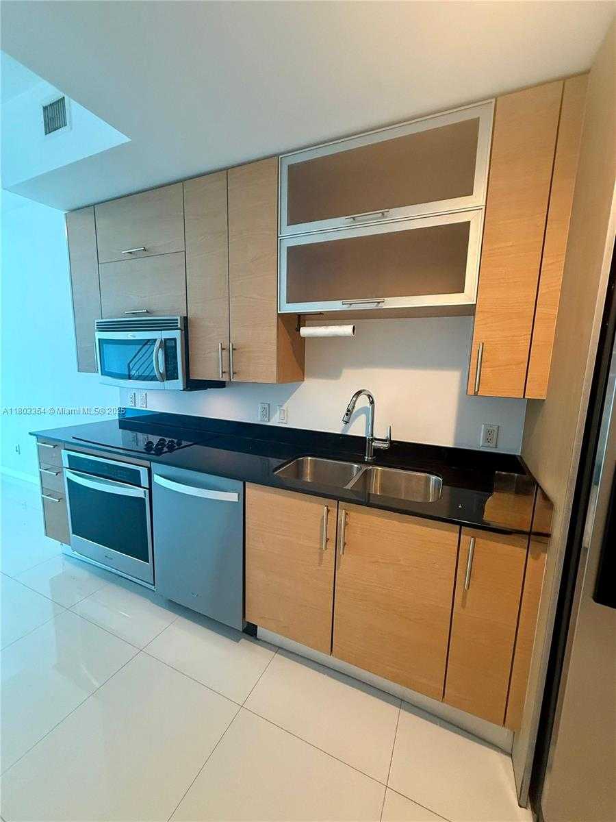 Small Image of 60 SOUTH WEST 13TH ST #1618, Miami Number 5