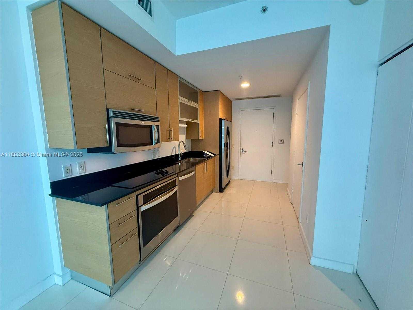 Small Image of 60 SOUTH WEST 13TH ST #1618, Miami Number 6
