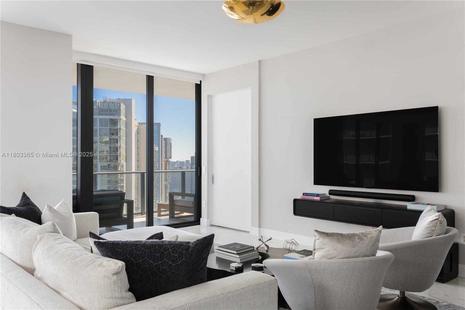 Small Image of 650 NORTH EAST 32ND ST #PH5004, Miami Number 12