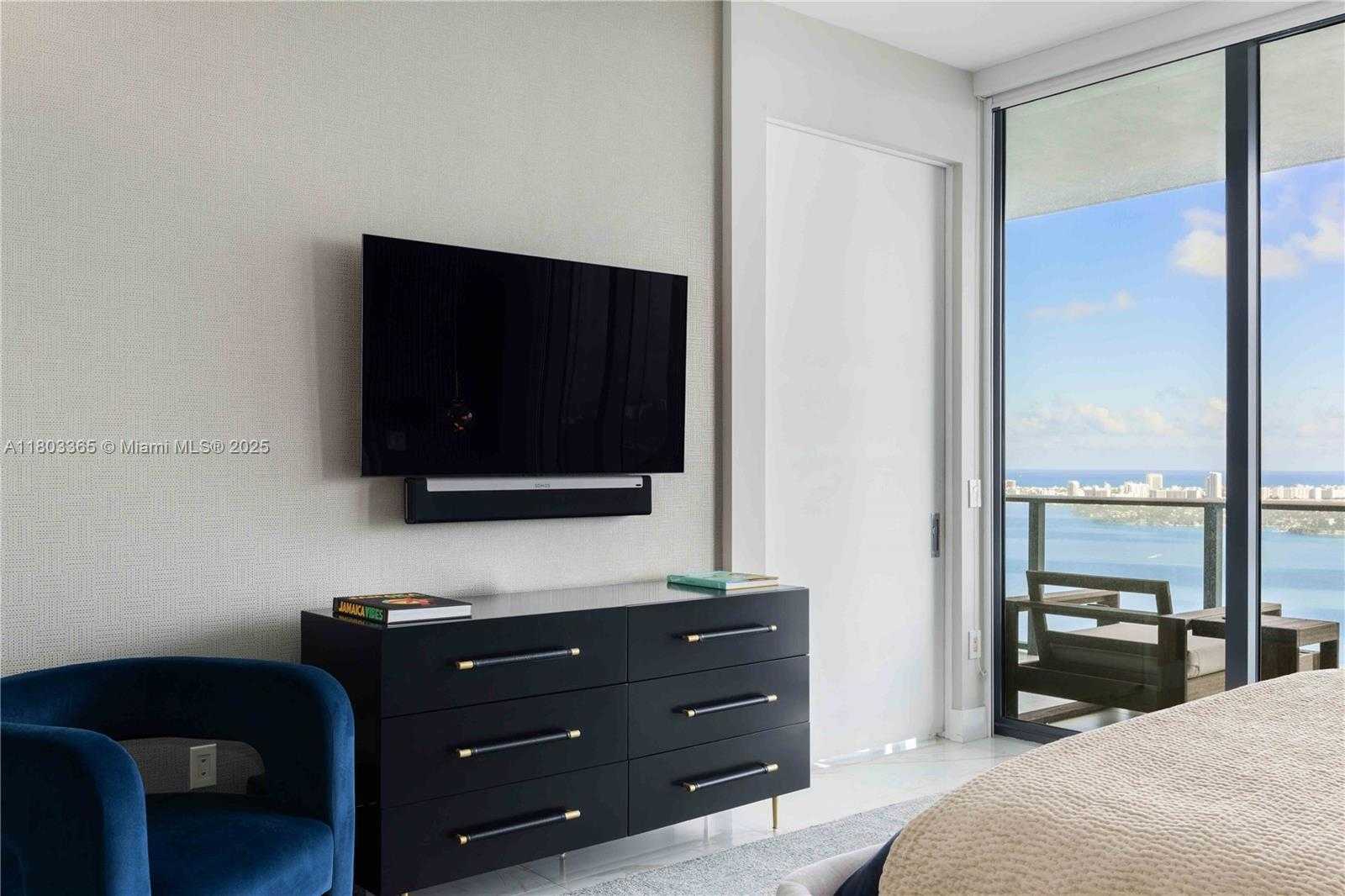 Small Image of 650 NORTH EAST 32ND ST #PH5004, Miami Number 19
