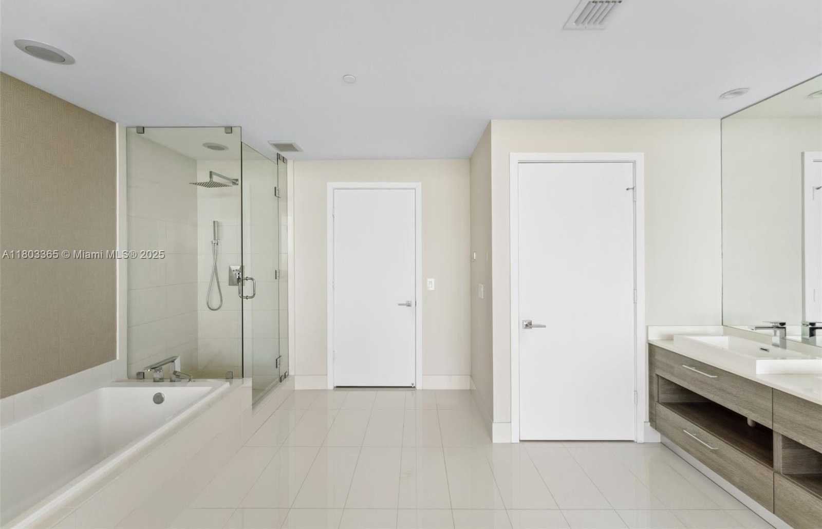Small Image of 650 NORTH EAST 32ND ST #PH5004, Miami Number 20