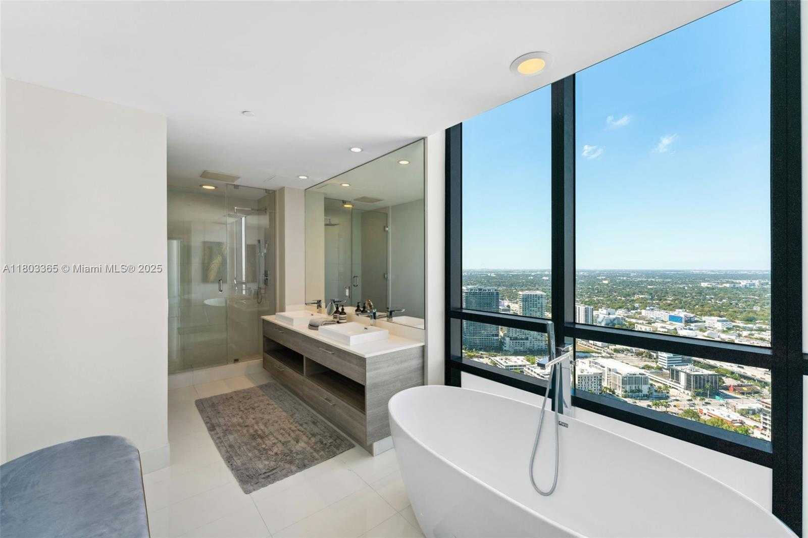 Small Image of 650 NORTH EAST 32ND ST #PH5004, Miami Number 24