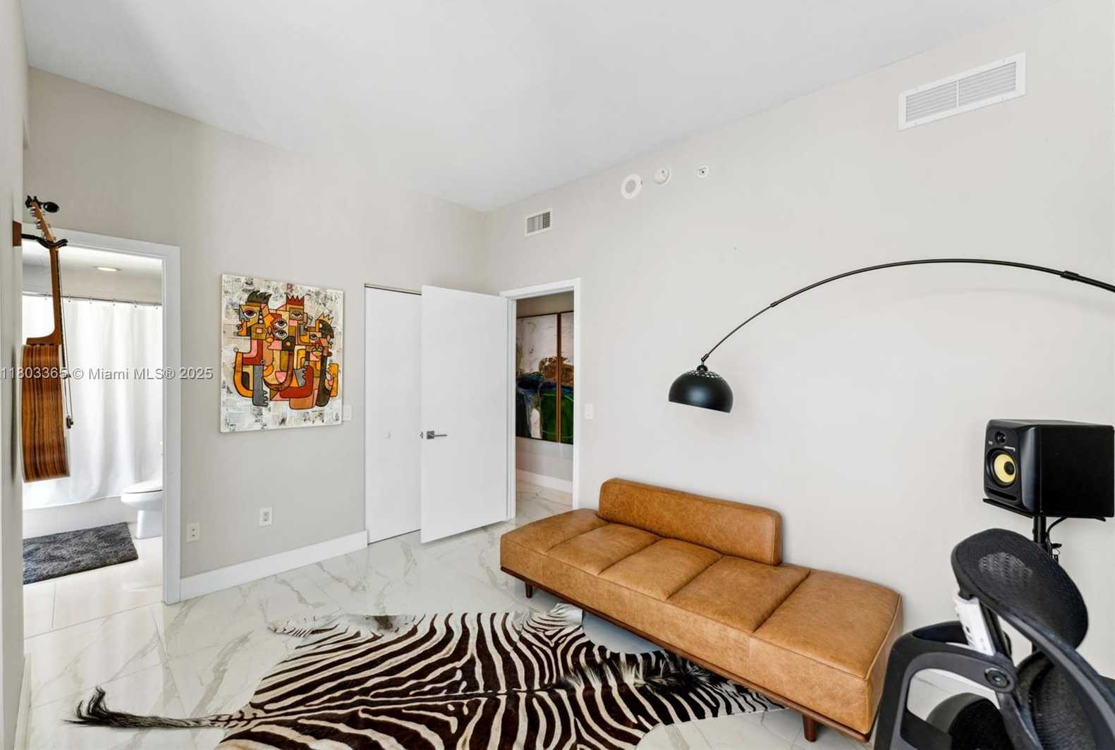 Small Image of 650 NORTH EAST 32ND ST #PH5004, Miami Number 27