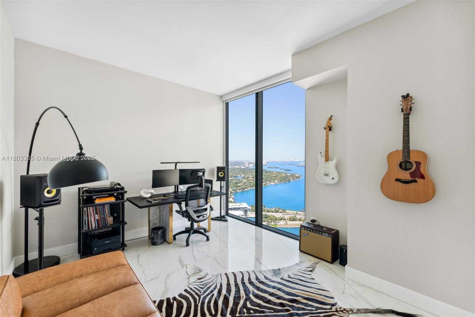 Small Image of 650 NORTH EAST 32ND ST #PH5004, Miami Number 28