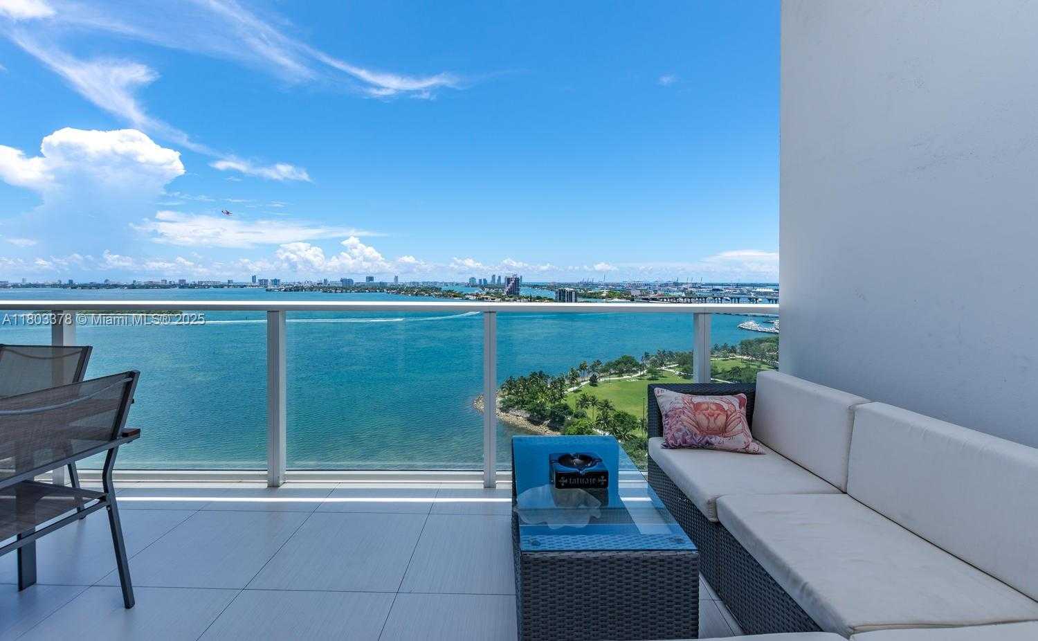 Small Image of 2020 NORTH BAYSHORE DR #2005, Miami Number 12