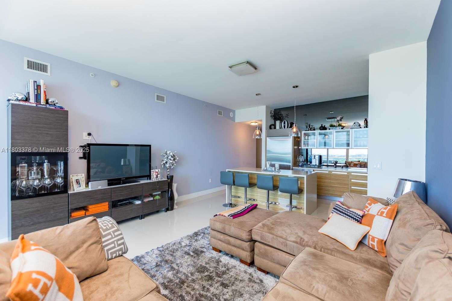 Small Image of 2020 NORTH BAYSHORE DR #2005, Miami Number 18