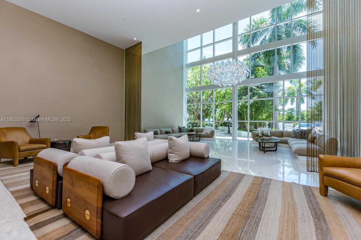Small Image of 2020 NORTH BAYSHORE DR #2005, Miami Number 30