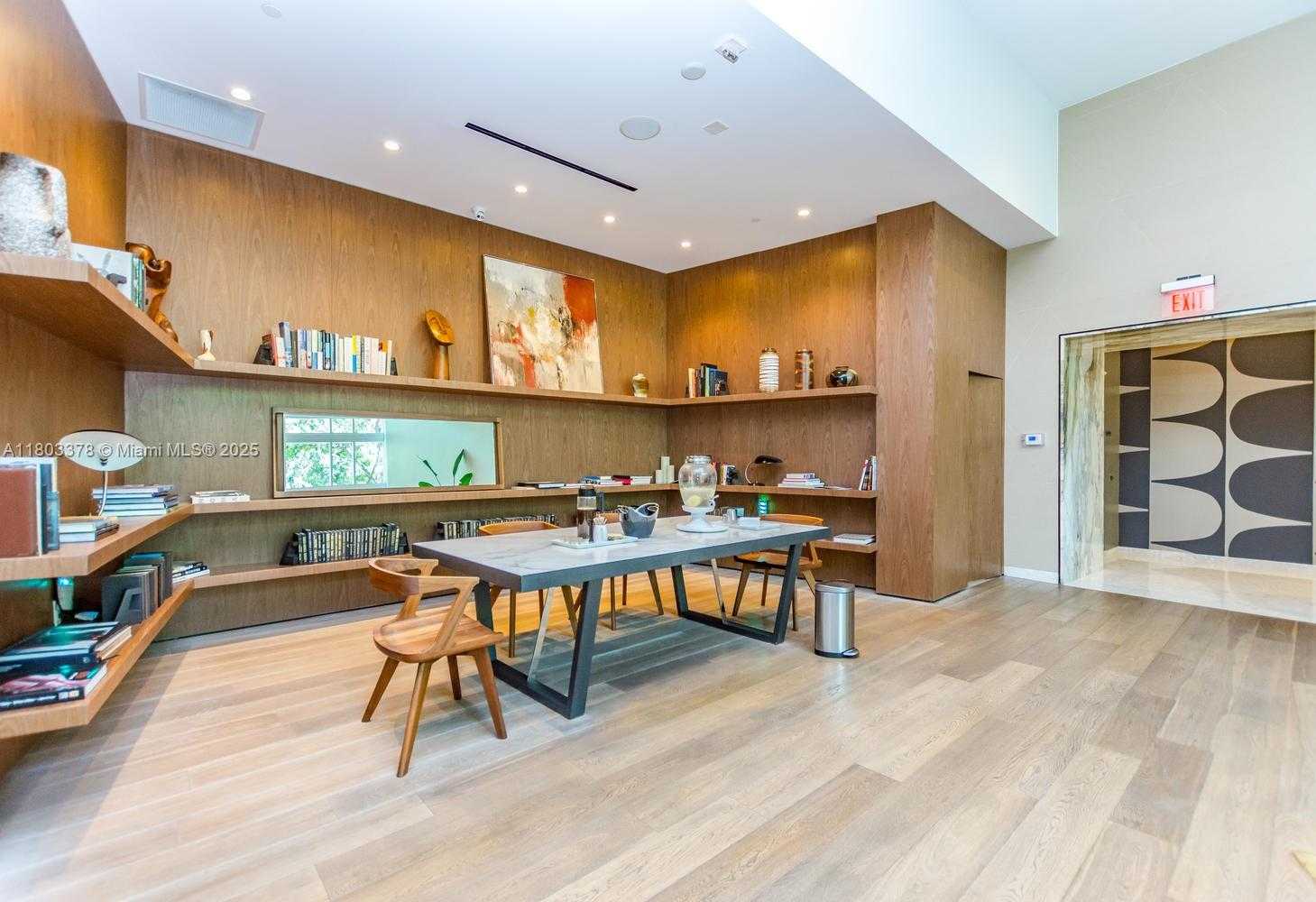 Small Image of 2020 NORTH BAYSHORE DR #2005, Miami Number 32