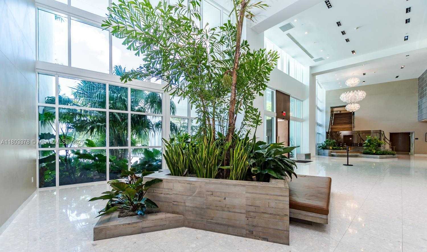 Small Image of 2020 NORTH BAYSHORE DR #2005, Miami Number 35