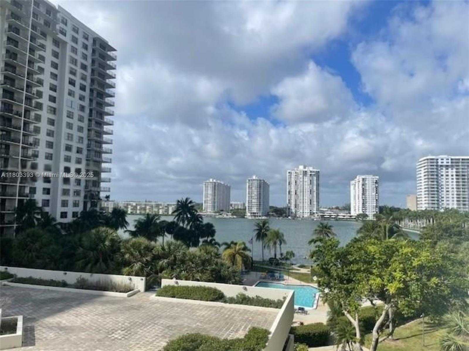 Small Image of 18181 NORTH EAST 31ST CT #509, Aventura Number 24