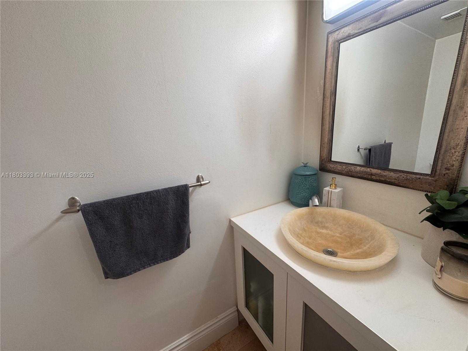 Small Image of 18181 NORTH EAST 31ST CT #509, Aventura Number 44