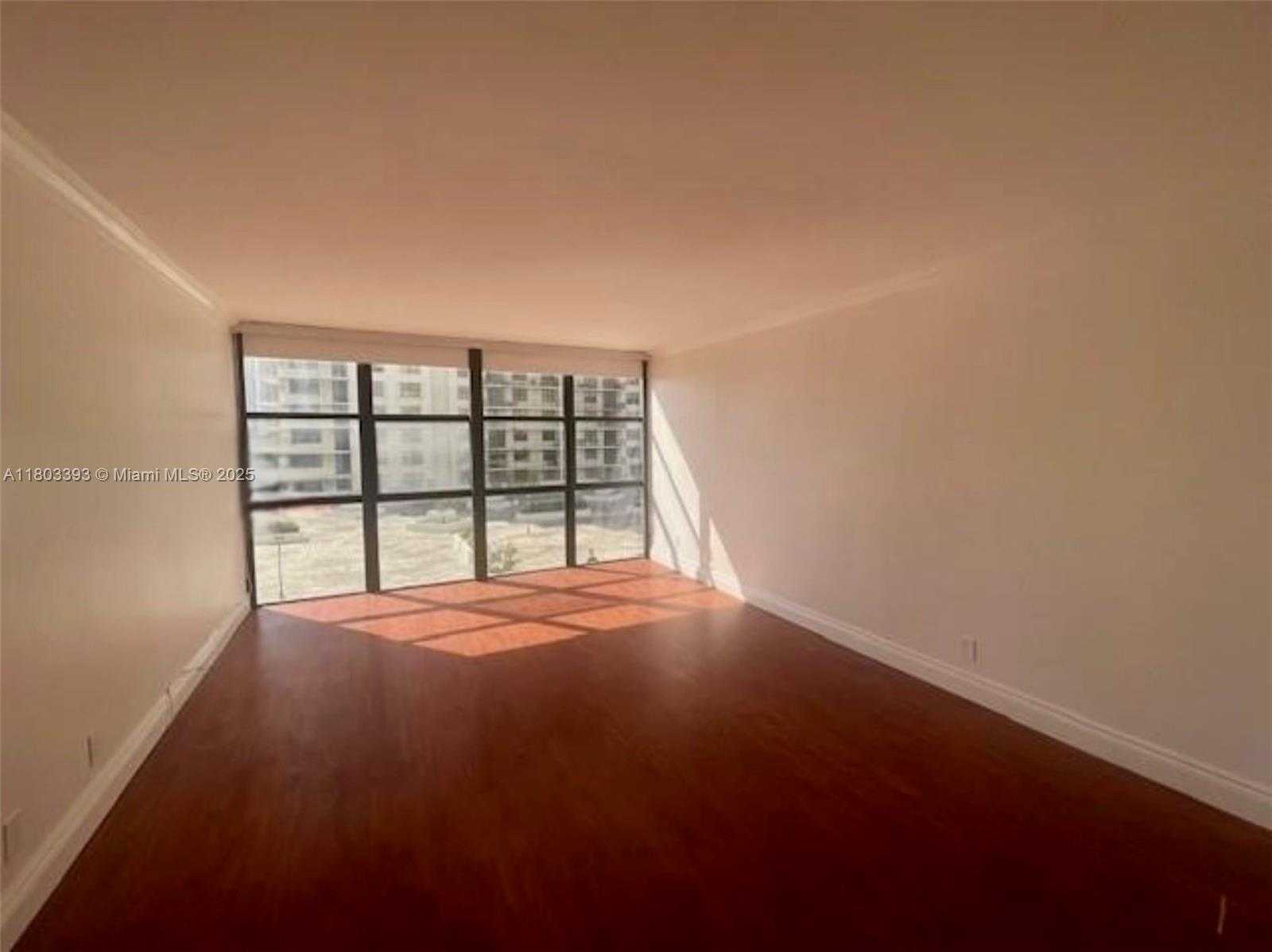 Small Image of 18181 NORTH EAST 31ST CT #509, Aventura Number 6