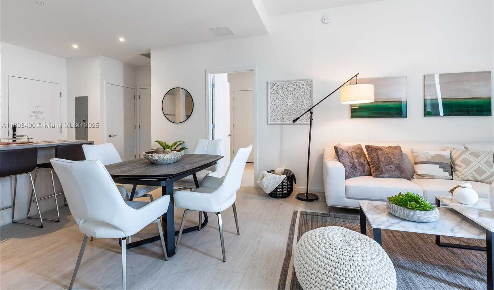 Small Image of 4010 SOUTH OCEAN DR #T4303, Hollywood Number 14