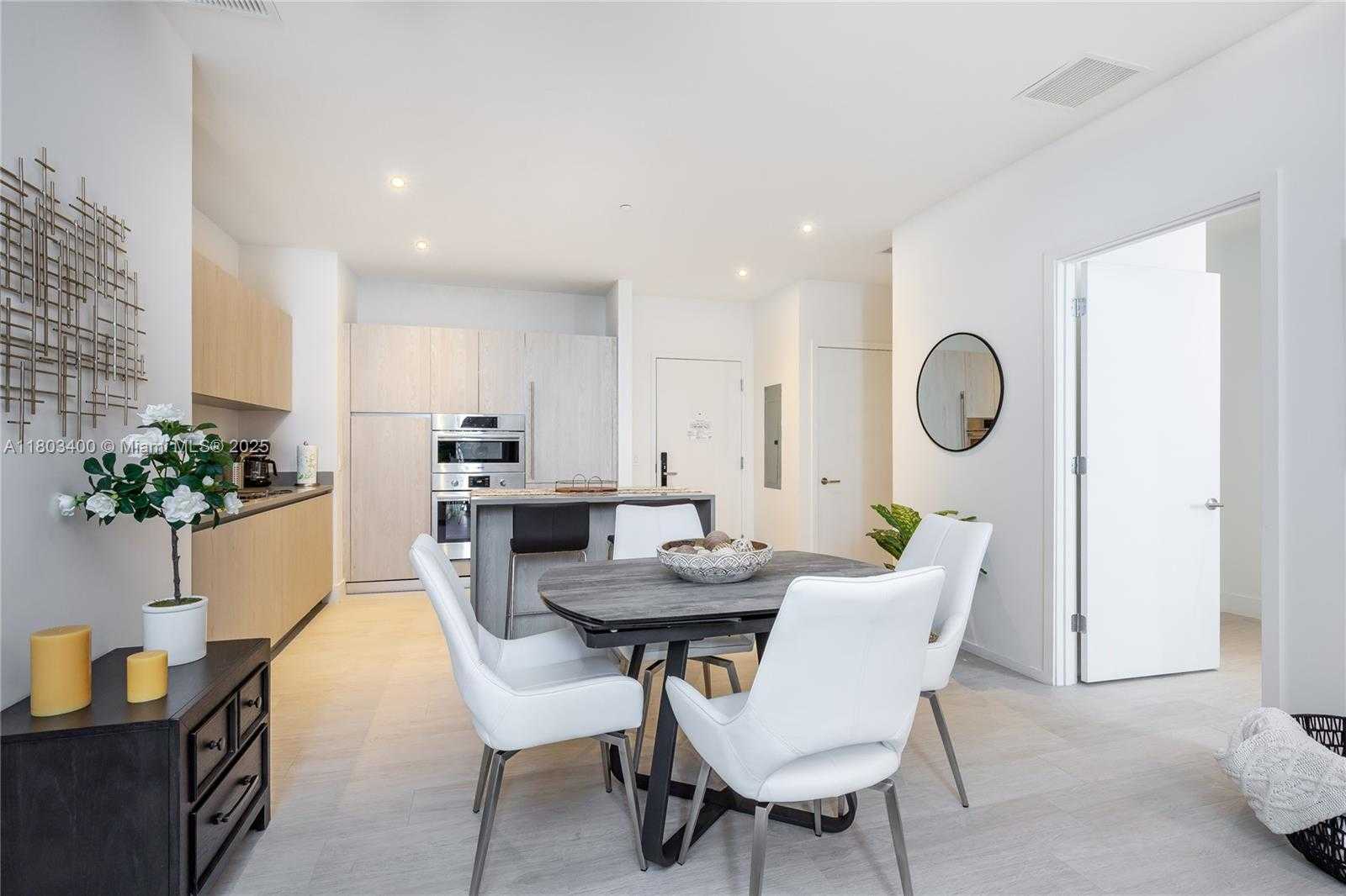 Small Image of 4010 SOUTH OCEAN DR #T4303, Hollywood Number 7