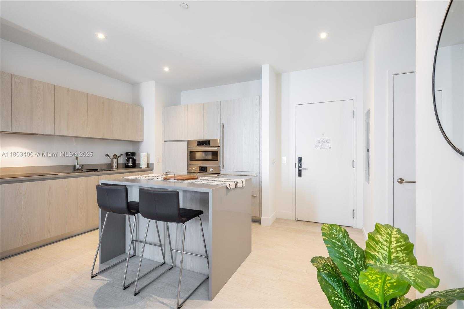 Small Image of 4010 SOUTH OCEAN DR #T4303, Hollywood Number 8