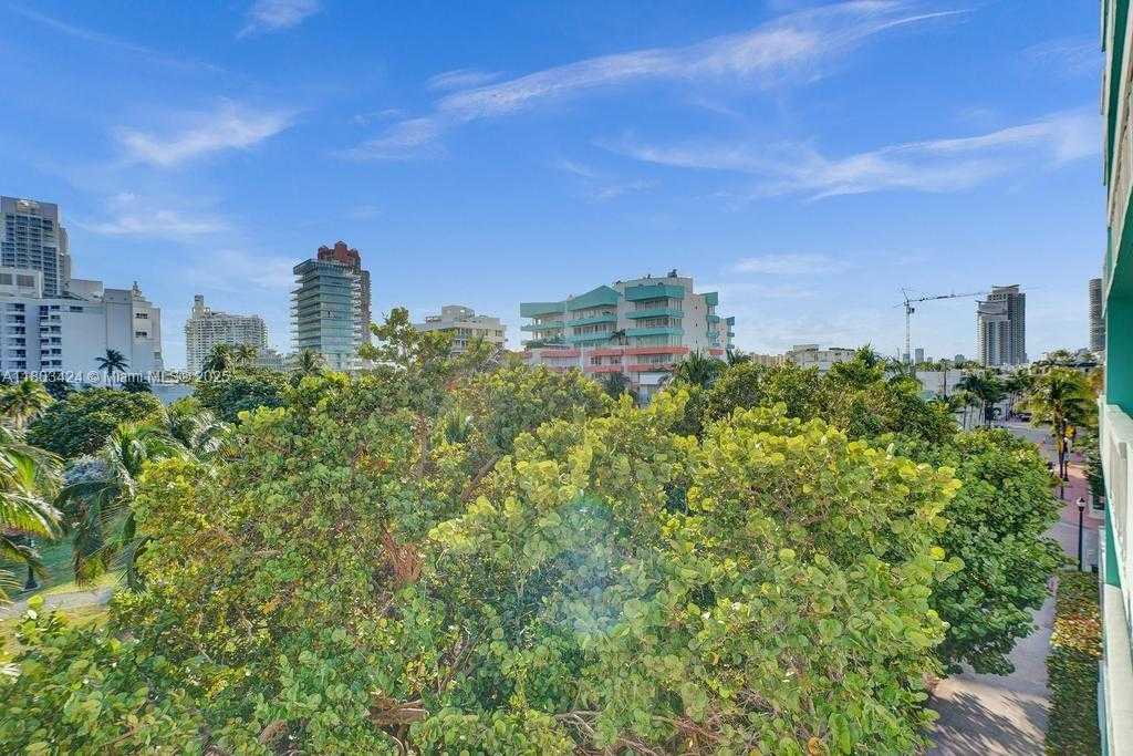 Small Image of 301 OCEAN DR #402, Miami Beach Number 40