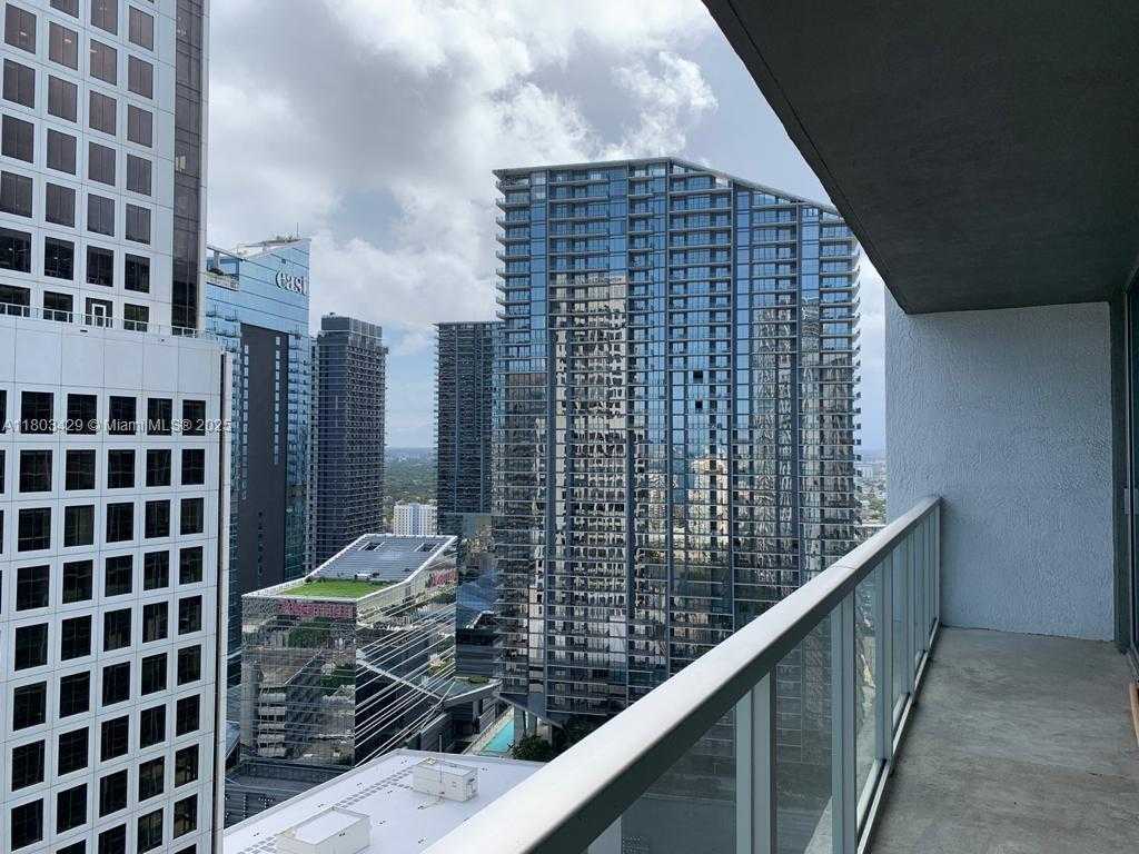 Small Image of 500 BRICKELL AVE #3404, Miami Number 3