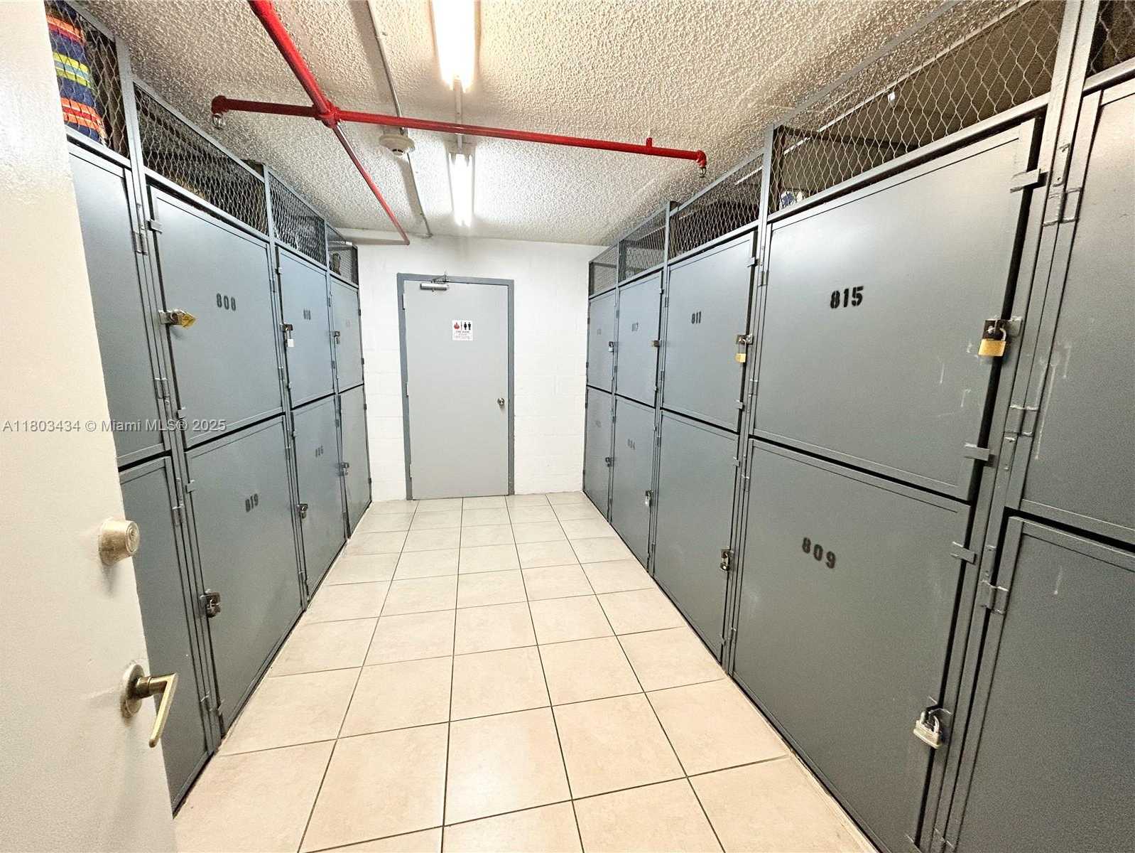 Small Image of 16919 NORTH BAY RD #815, Sunny Isles Beach Number 13