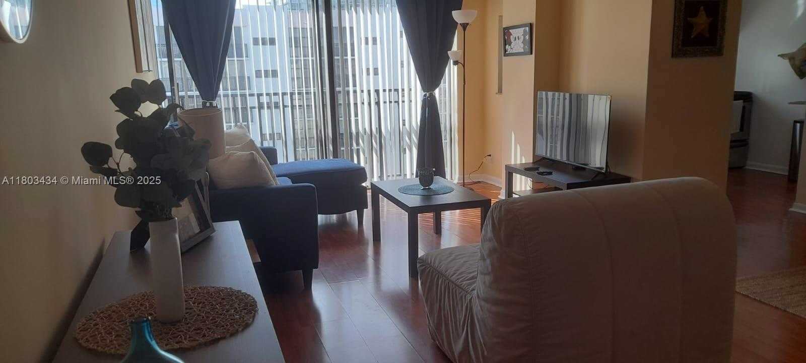Small Image of 16919 NORTH BAY RD #815, Sunny Isles Beach Number 19