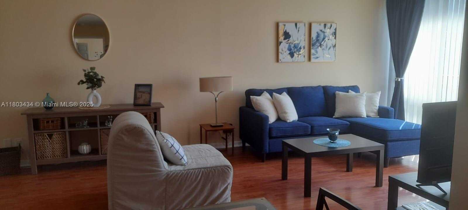 Small Image of 16919 NORTH BAY RD #815, Sunny Isles Beach Number 23