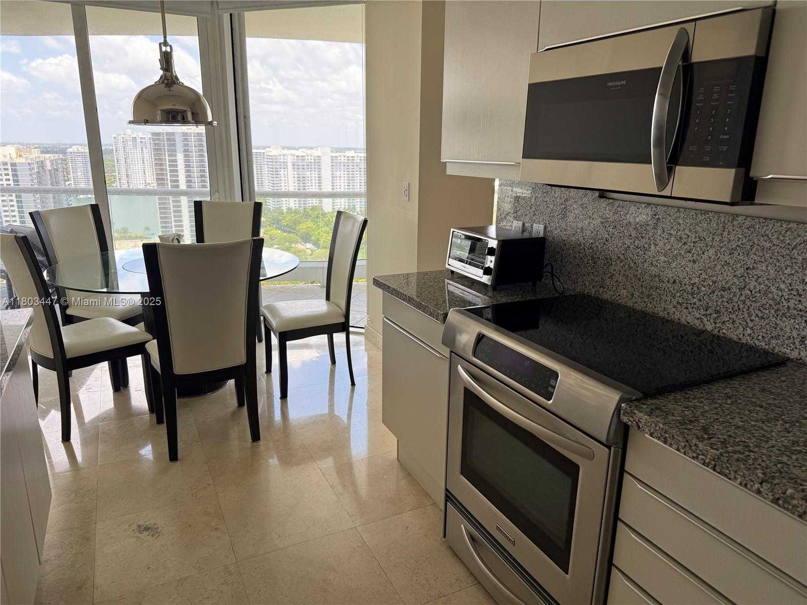 Small Image of 7000 ISLAND BLVD #2403, Aventura Number 3